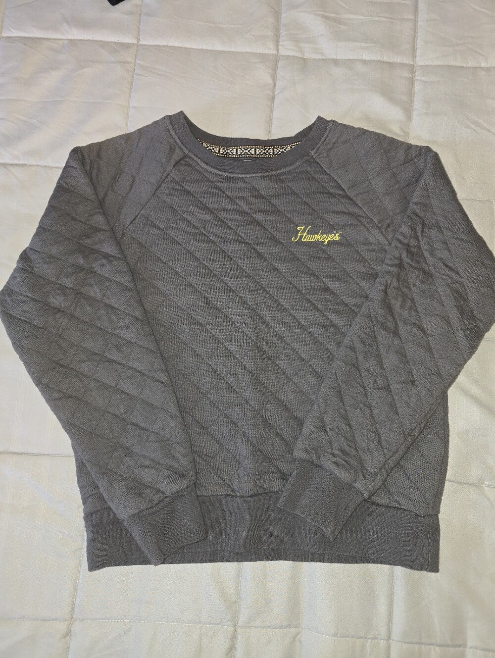 Iowa Hawkeyes Quilted Crewneck Sweater - Gray